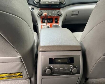 Черный Тойота Хайлендер, объемом двигателя 3.46 л и пробегом 253 тыс. км за 12900 $, фото 71 на Automoto.ua