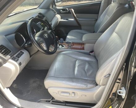 Тойота Хайлендер 2008 в Киеве на Automoto.ua Черный Тойота Хайлендер, объемом двигателя 3.5 л и пробегом 210 тыс. км за 16500 $, фото 2 на Automoto.ua