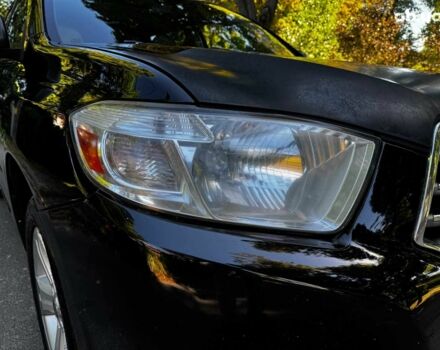 Черный Тойота Хайлендер, объемом двигателя 3.5 л и пробегом 473 тыс. км за 15290 $, фото 2 на Automoto.ua