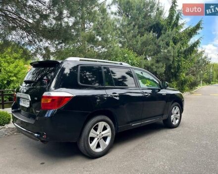 Черный Тойота Хайлендер, объемом двигателя 3.46 л и пробегом 253 тыс. км за 12900 $, фото 104 на Automoto.ua