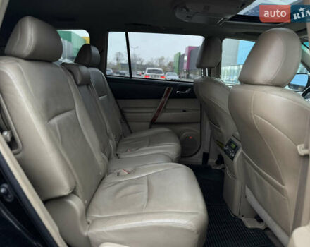 Черный Тойота Хайлендер, объемом двигателя 3.46 л и пробегом 257 тыс. км за 11990 $, фото 8 на Automoto.ua