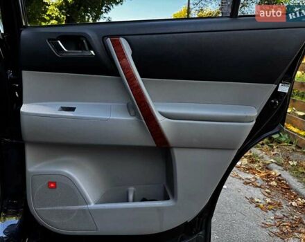 Черный Тойота Хайлендер, объемом двигателя 3.5 л и пробегом 473 тыс. км за 15290 $, фото 30 на Automoto.ua