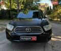 Черный Тойота Хайлендер, объемом двигателя 3.5 л и пробегом 473 тыс. км за 15290 $, фото 1 на Automoto.ua