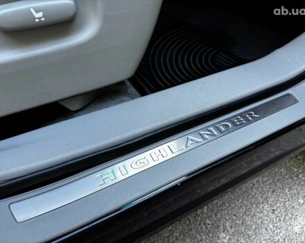 Черный Тойота Хайлендер, объемом двигателя 3.5 л и пробегом 473 тыс. км за 15290 $, фото 34 на Automoto.ua