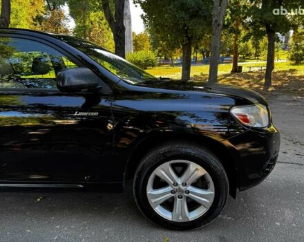 Черный Тойота Хайлендер, объемом двигателя 3.5 л и пробегом 473 тыс. км за 15290 $, фото 3 на Automoto.ua