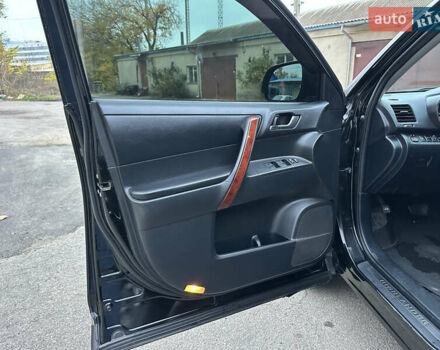 Черный Тойота Хайлендер, объемом двигателя 3.5 л и пробегом 250 тыс. км за 14999 $, фото 14 на Automoto.ua