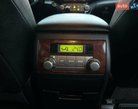 Черный Тойота Хайлендер, объемом двигателя 3.5 л и пробегом 250 тыс. км за 14999 $, фото 25 на Automoto.ua