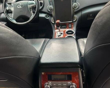 Чорний Тойота Хайлендер, об'ємом двигуна 3.5 л та пробігом 230 тис. км за 16200 $, фото 7 на Automoto.ua