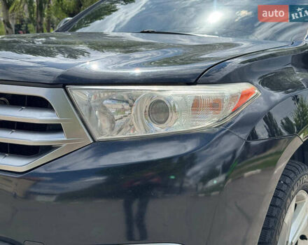 Черный Тойота Хайлендер, объемом двигателя 3.5 л и пробегом 291 тыс. км за 15990 $, фото 7 на Automoto.ua