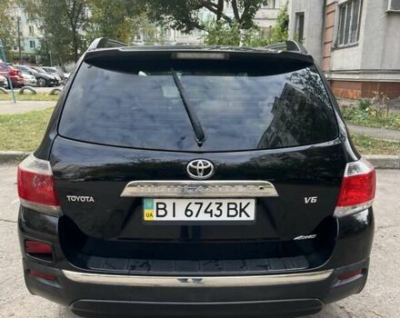 Черный Тойота Хайлендер, объемом двигателя 3.46 л и пробегом 260 тыс. км за 17000 $, фото 5 на Automoto.ua