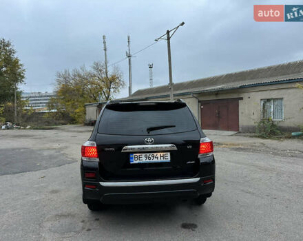 Черный Тойота Хайлендер, объемом двигателя 3.5 л и пробегом 250 тыс. км за 14999 $, фото 5 на Automoto.ua