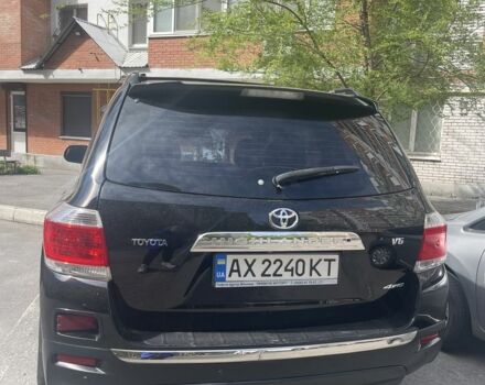 Черный Тойота Хайлендер, объемом двигателя 3.5 л и пробегом 179 тыс. км за 16400 $, фото 6 на Automoto.ua