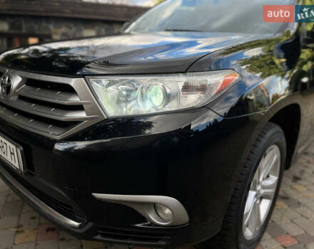 Чорний Тойота Хайлендер, об'ємом двигуна 3.46 л та пробігом 275 тис. км за 14900 $, фото 8 на Automoto.ua