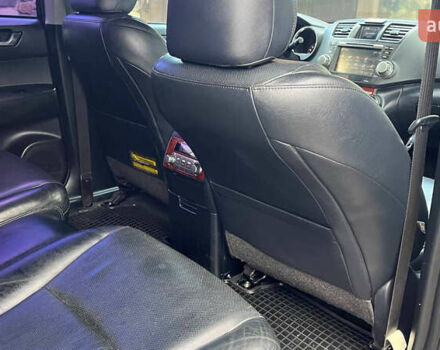 Чорний Тойота Хайлендер, об'ємом двигуна 3.46 л та пробігом 275 тис. км за 14900 $, фото 30 на Automoto.ua