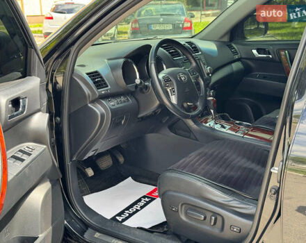 Черный Тойота Хайлендер, объемом двигателя 3.5 л и пробегом 291 тыс. км за 15990 $, фото 11 на Automoto.ua