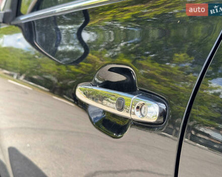 Черный Тойота Хайлендер, объемом двигателя 3.5 л и пробегом 291 тыс. км за 15990 $, фото 10 на Automoto.ua