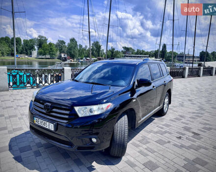 Чорний Тойота Хайлендер, об'ємом двигуна 3.46 л та пробігом 113 тис. км за 16500 $, фото 2 на Automoto.ua