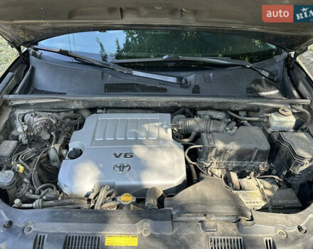 Черный Тойота Хайлендер, объемом двигателя 3.46 л и пробегом 250 тыс. км за 17500 $, фото 21 на Automoto.ua