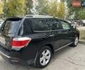 Черный Тойота Хайлендер, объемом двигателя 3.46 л и пробегом 260 тыс. км за 17000 $, фото 4 на Automoto.ua