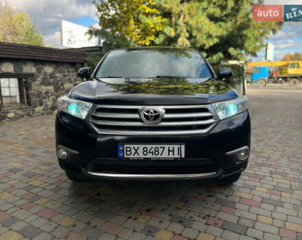 Чорний Тойота Хайлендер, об'ємом двигуна 3.46 л та пробігом 275 тис. км за 14900 $, фото 2 на Automoto.ua