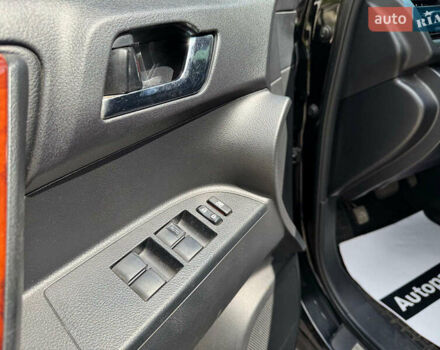 Черный Тойота Хайлендер, объемом двигателя 3.5 л и пробегом 291 тыс. км за 15990 $, фото 19 на Automoto.ua