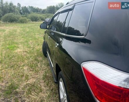 Черный Тойота Хайлендер, объемом двигателя 3.46 л и пробегом 243 тыс. км за 17500 $, фото 22 на Automoto.ua