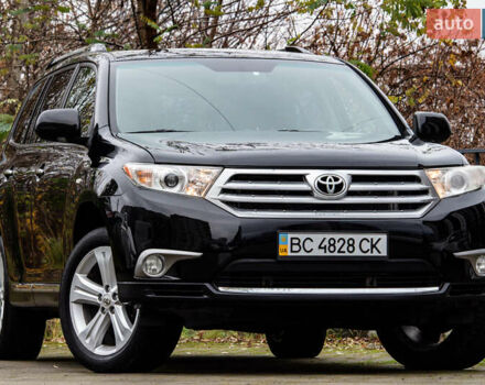 Черный Тойота Хайлендер, объемом двигателя 3.46 л и пробегом 316 тыс. км за 16300 $, фото 3 на Automoto.ua