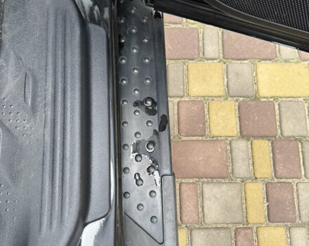 Чорний Тойота Хайлендер, об'ємом двигуна 3.46 л та пробігом 177 тис. км за 17500 $, фото 32 на Automoto.ua