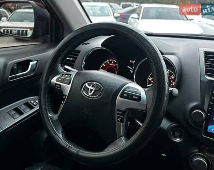 Черный Тойота Хайлендер, объемом двигателя 3.46 л и пробегом 177 тыс. км за 17500 $, фото 17 на Automoto.ua