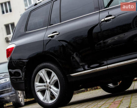 Черный Тойота Хайлендер, объемом двигателя 3.46 л и пробегом 316 тыс. км за 16300 $, фото 26 на Automoto.ua