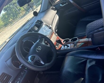 Черный Тойота Хайлендер, объемом двигателя 3.5 л и пробегом 245 тыс. км за 18000 $, фото 4 на Automoto.ua