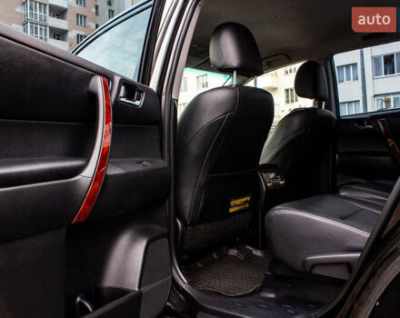 Черный Тойота Хайлендер, объемом двигателя 3.46 л и пробегом 316 тыс. км за 16300 $, фото 53 на Automoto.ua