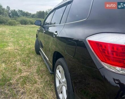 Черный Тойота Хайлендер, объемом двигателя 3.46 л и пробегом 243 тыс. км за 17500 $, фото 24 на Automoto.ua