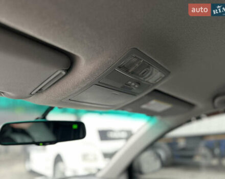 Черный Тойота Хайлендер, объемом двигателя 3.46 л и пробегом 203 тыс. км за 17000 $, фото 16 на Automoto.ua