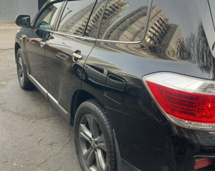 Черный Тойота Хайлендер, объемом двигателя 3.46 л и пробегом 280 тыс. км за 17700 $, фото 8 на Automoto.ua