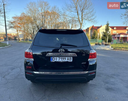 Черный Тойота Хайлендер, объемом двигателя 3.46 л и пробегом 187 тыс. км за 17300 $, фото 8 на Automoto.ua