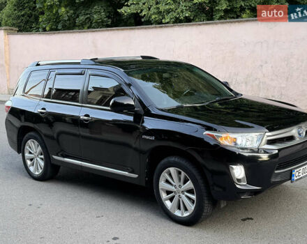 Черный Тойота Хайлендер, объемом двигателя 3.46 л и пробегом 330 тыс. км за 18700 $, фото 4 на Automoto.ua