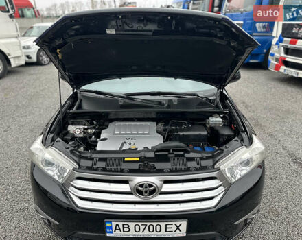 Черный Тойота Хайлендер, объемом двигателя 3.46 л и пробегом 203 тыс. км за 17000 $, фото 10 на Automoto.ua