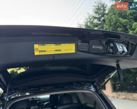 Черный Тойота Хайлендер, объемом двигателя 3.46 л и пробегом 330 тыс. км за 18700 $, фото 17 на Automoto.ua