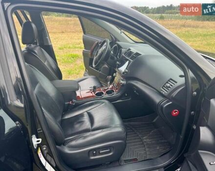 Черный Тойота Хайлендер, объемом двигателя 3.46 л и пробегом 243 тыс. км за 17500 $, фото 17 на Automoto.ua