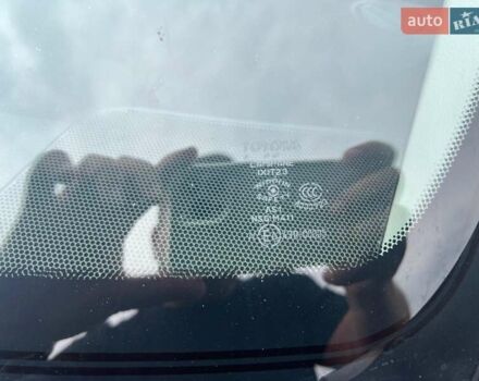 Черный Тойота Хайлендер, объемом двигателя 3.46 л и пробегом 243 тыс. км за 17500 $, фото 7 на Automoto.ua