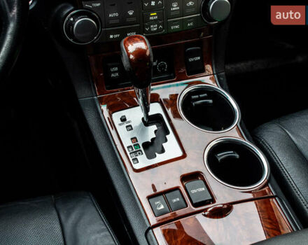 Черный Тойота Хайлендер, объемом двигателя 3.46 л и пробегом 316 тыс. км за 16300 $, фото 48 на Automoto.ua