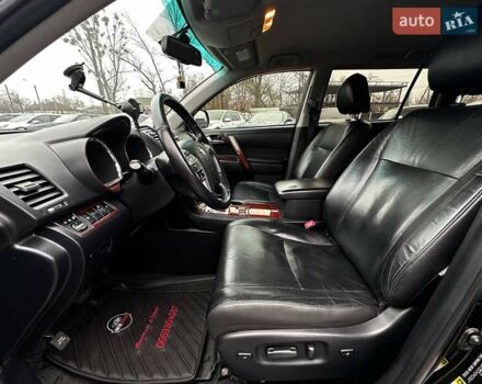 Черный Тойота Хайлендер, объемом двигателя 3.46 л и пробегом 198 тыс. км за 18500 $, фото 12 на Automoto.ua