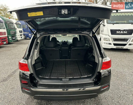 Черный Тойота Хайлендер, объемом двигателя 3.46 л и пробегом 203 тыс. км за 17000 $, фото 24 на Automoto.ua