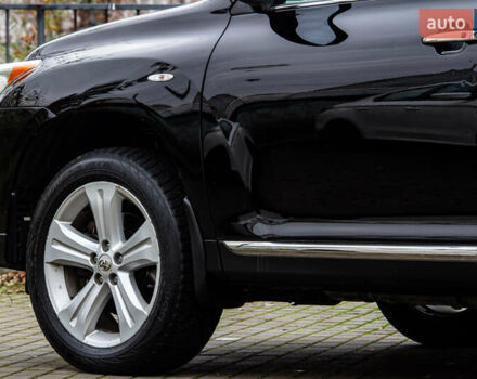 Черный Тойота Хайлендер, объемом двигателя 3.46 л и пробегом 316 тыс. км за 16300 $, фото 19 на Automoto.ua