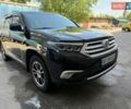 Черный Тойота Хайлендер, объемом двигателя 3.46 л и пробегом 150 тыс. км за 18000 $, фото 1 на Automoto.ua