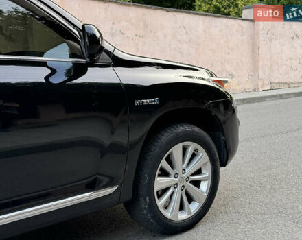 Черный Тойота Хайлендер, объемом двигателя 3.46 л и пробегом 330 тыс. км за 18700 $, фото 8 на Automoto.ua