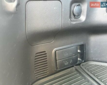 Черный Тойота Хайлендер, объемом двигателя 3.5 л и пробегом 208 тыс. км за 20850 $, фото 20 на Automoto.ua