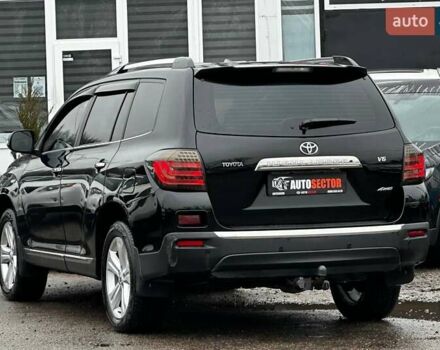 Черный Тойота Хайлендер, объемом двигателя 3.46 л и пробегом 198 тыс. км за 18500 $, фото 6 на Automoto.ua