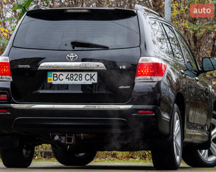 Черный Тойота Хайлендер, объемом двигателя 3.46 л и пробегом 316 тыс. км за 16300 $, фото 10 на Automoto.ua